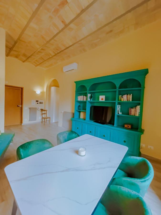 Ferienwohnung Charme Retreat Boki Rom Exterior foto